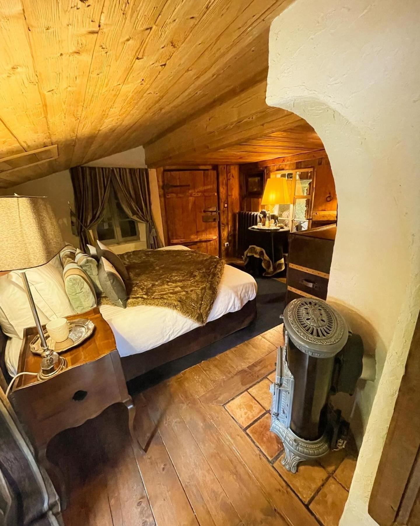 La Ferme Des Vonezins Hotel โธนส์ ภายนอก รูปภาพ