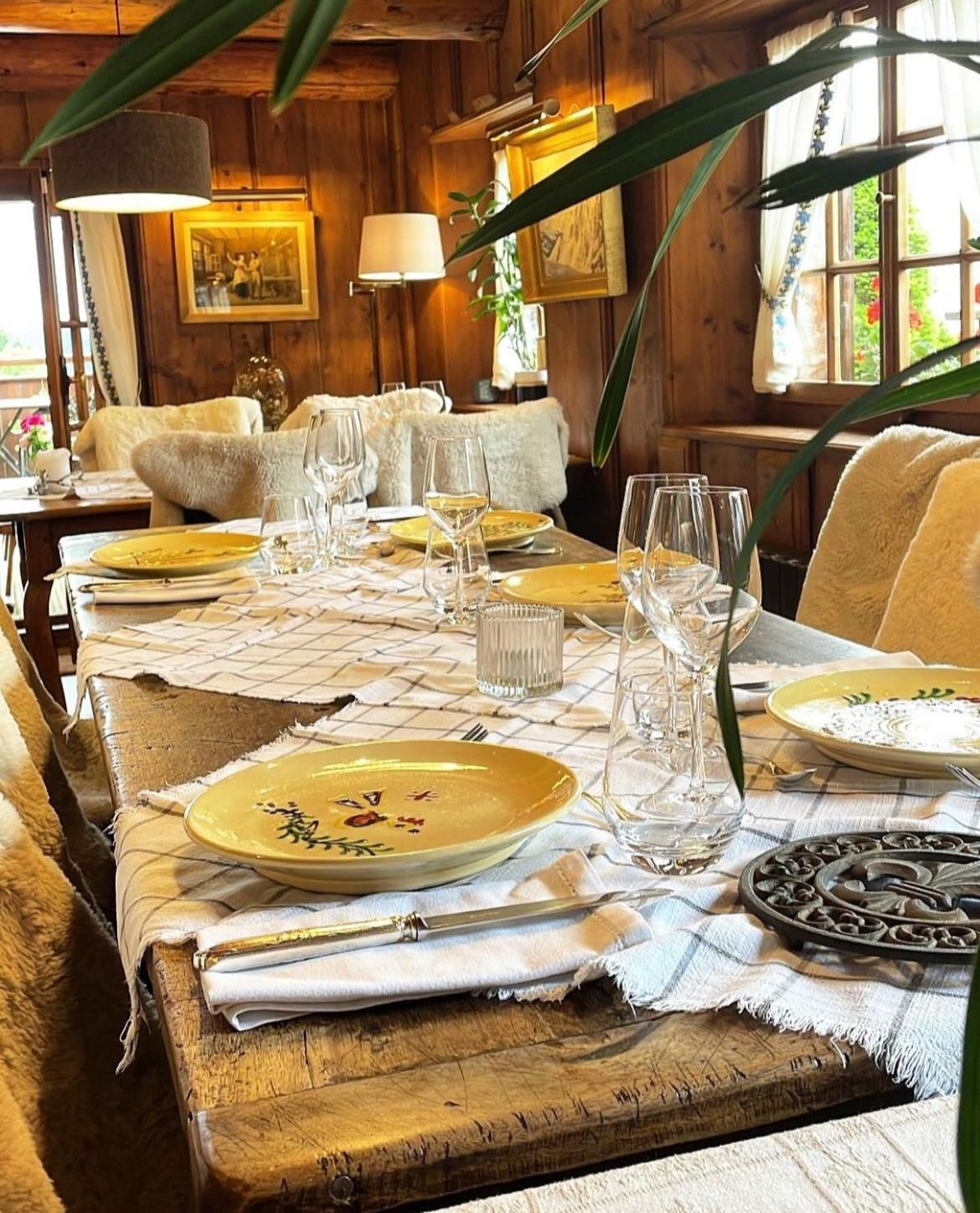 La Ferme Des Vonezins Hotel โธนส์ ภายนอก รูปภาพ
