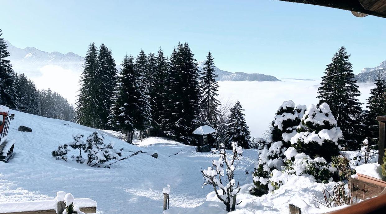 La Ferme Des Vonezins Hotel โธนส์ ภายนอก รูปภาพ